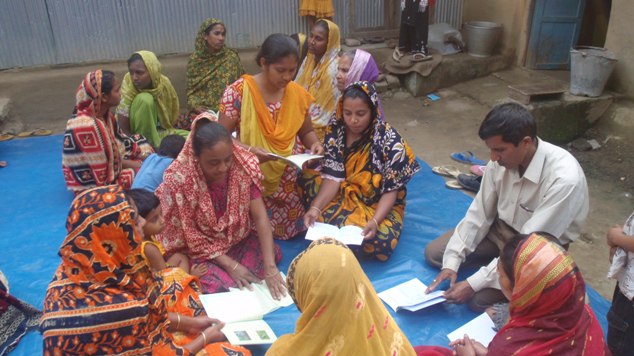 Training Farmers 6